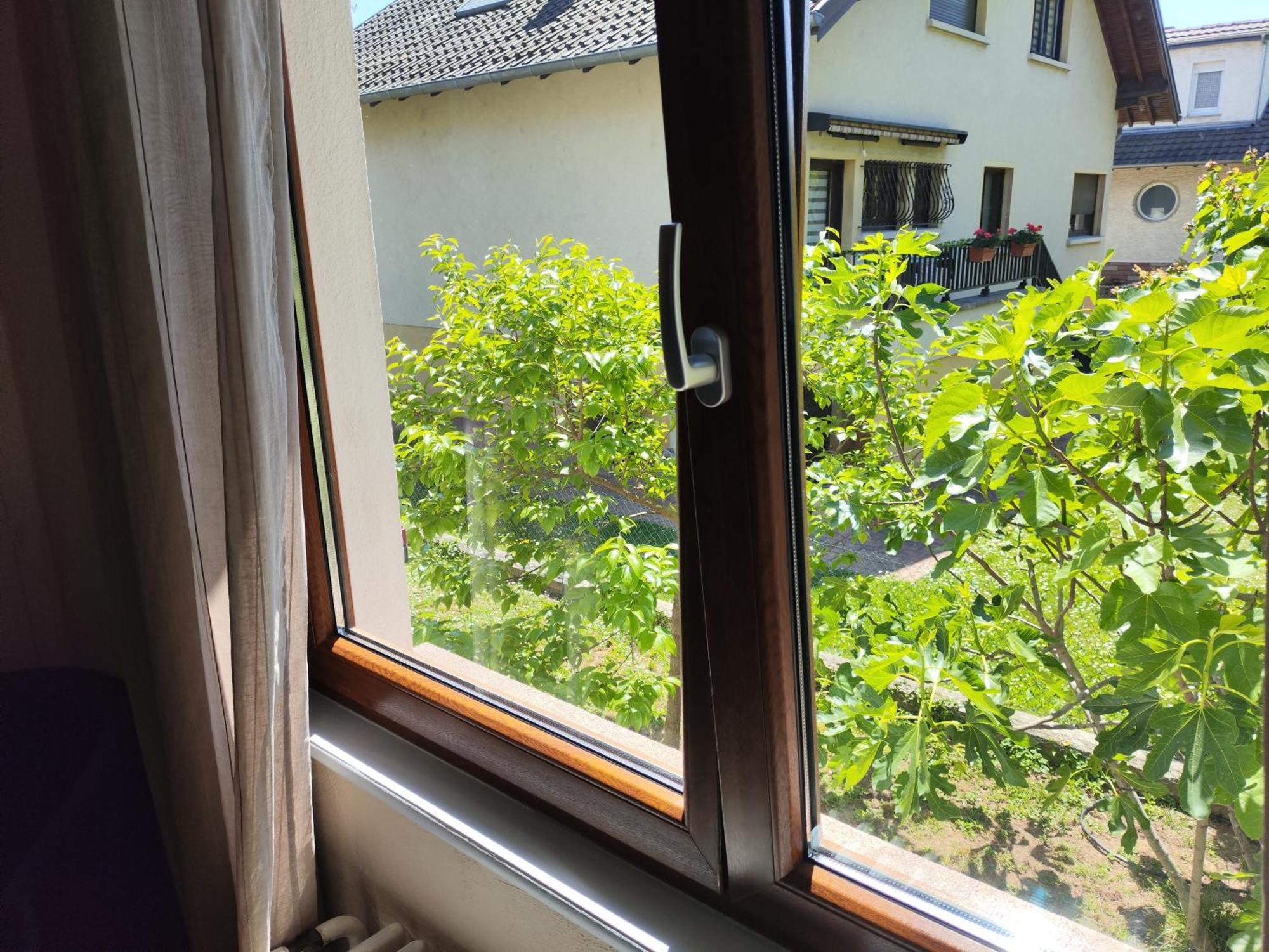 Colmar chambre privée chez l'habitant , près de l'hôpital Pasteur et gare Exterior foto